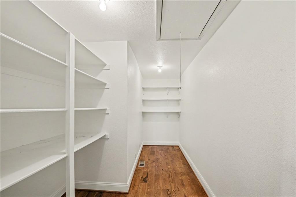 21936 Linwood Road Property Photo 39