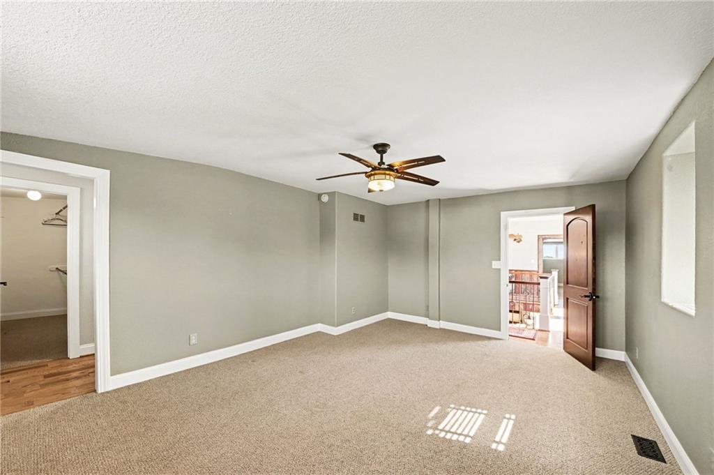 21936 Linwood Road Property Photo 46
