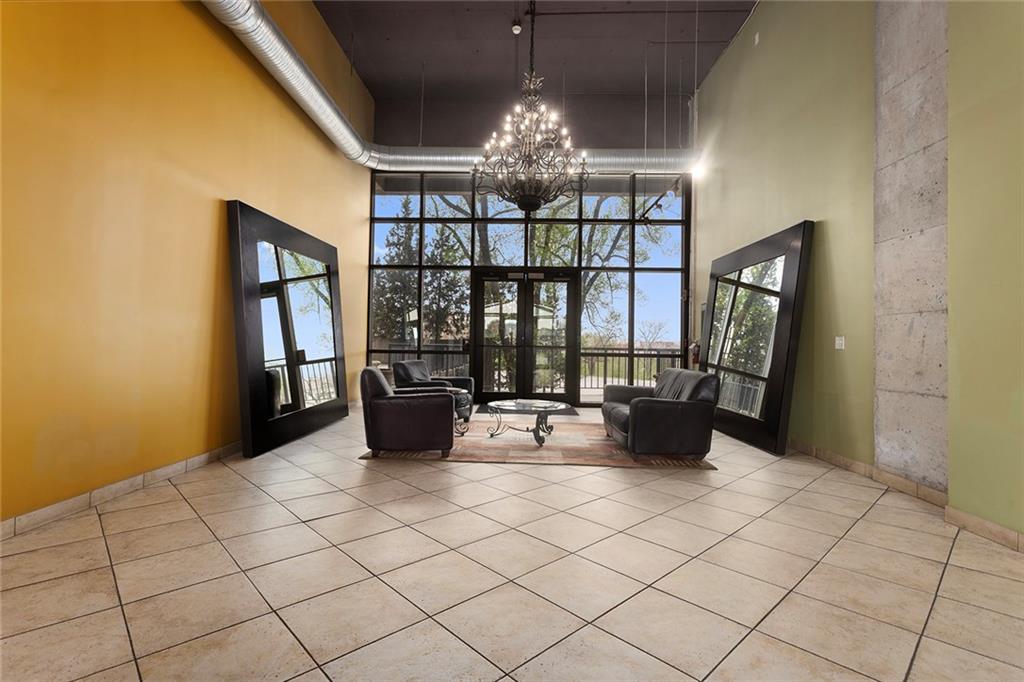600 Admiral Boulevard Property Photo 4