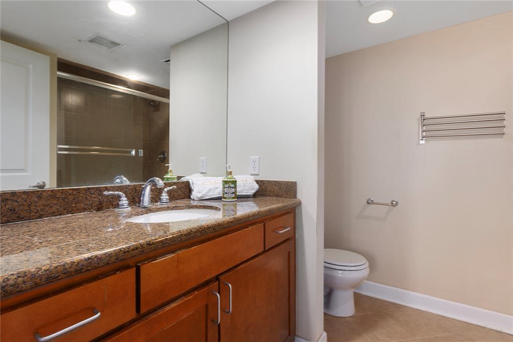 600 Admiral Boulevard Property Photo 20