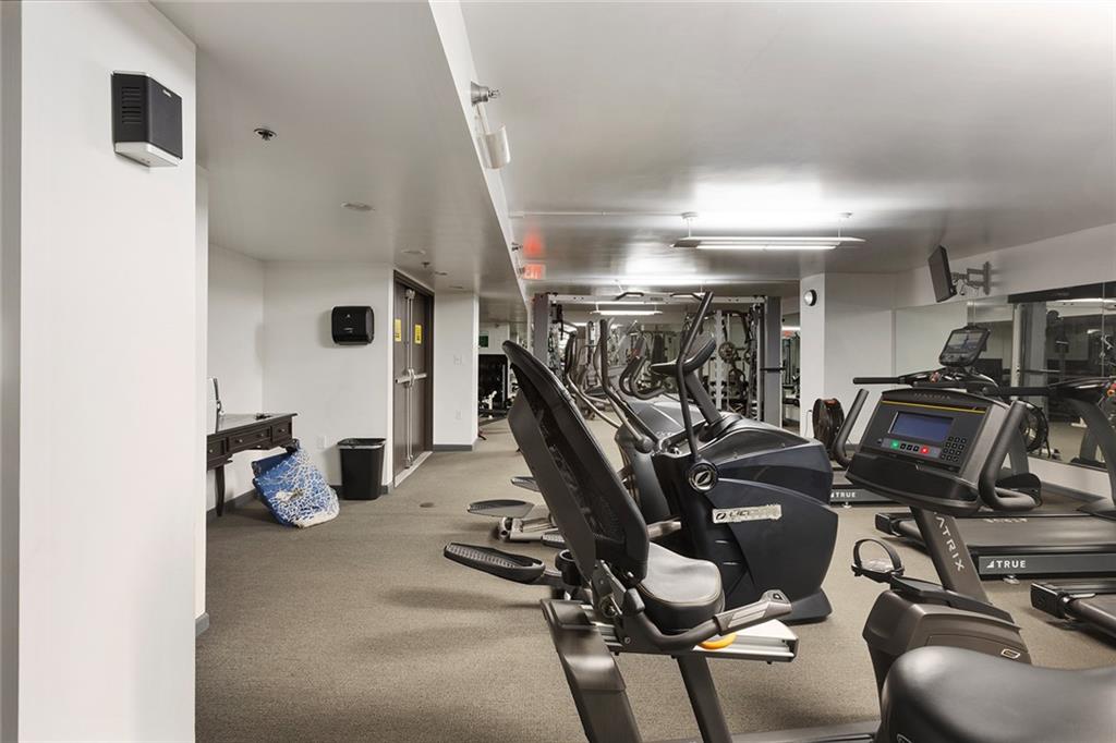 600 Admiral Boulevard Property Photo 23
