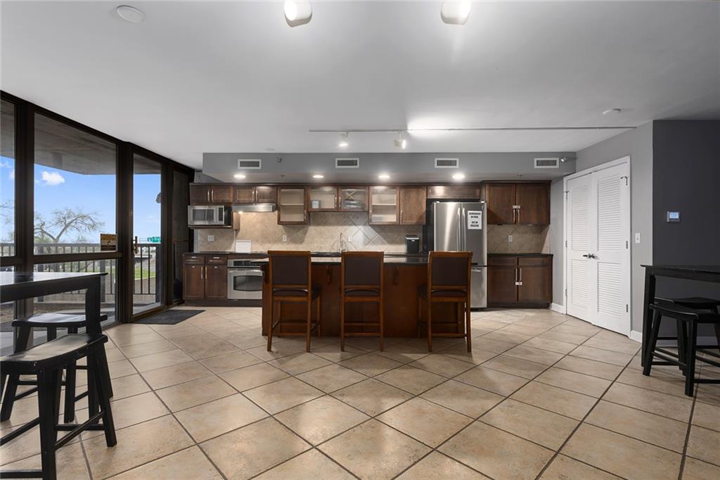 600 Admiral Boulevard Property Photo 29
