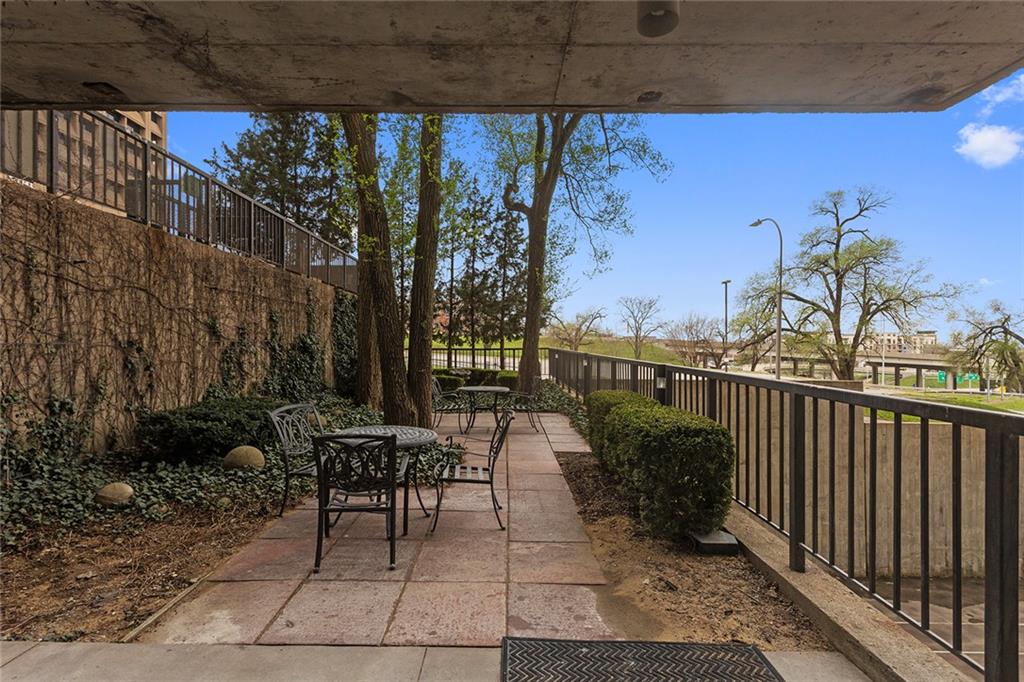 600 Admiral Boulevard Property Photo 31