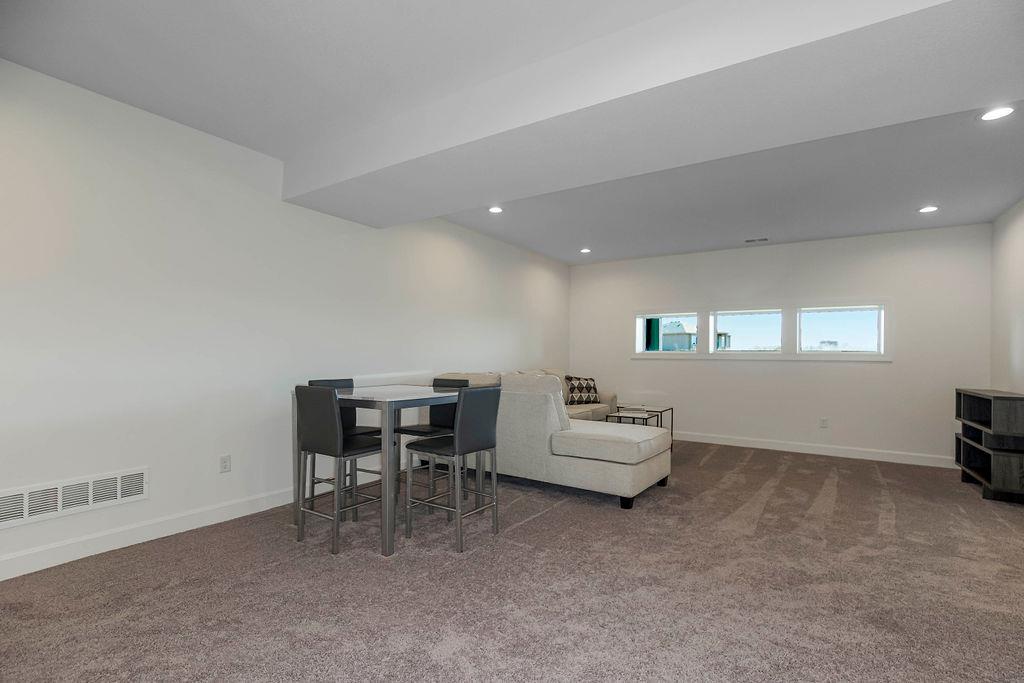 12542 S Hedge Court Property Photo 37