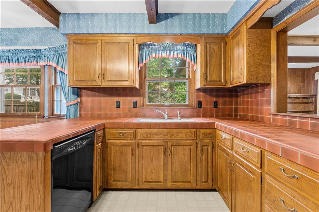 12818 Oakmont Drive Property Photo 13