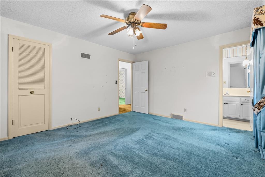 12818 Oakmont Drive Property Photo 29