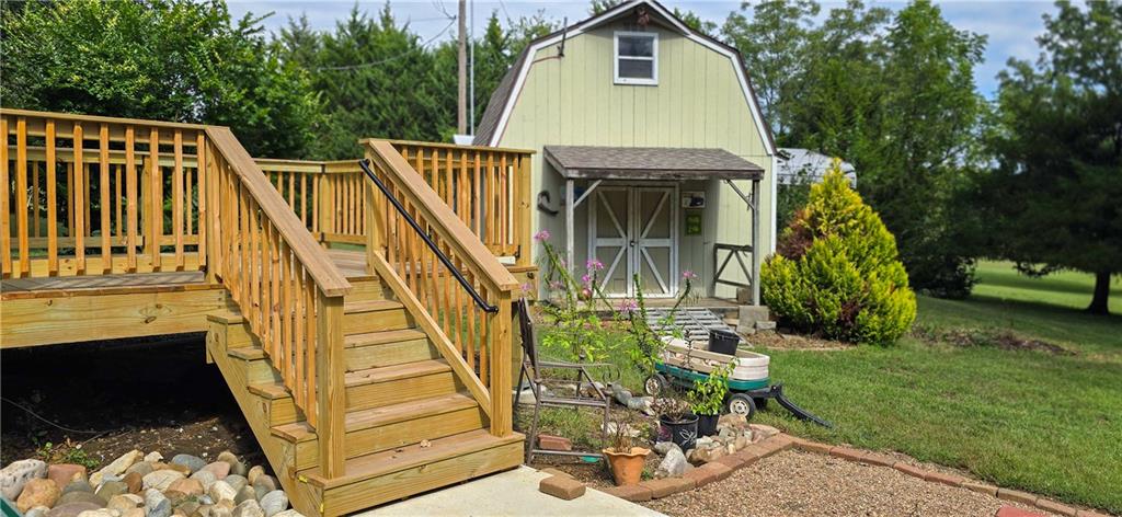 2649 Indiana Terrace Property Photo 7