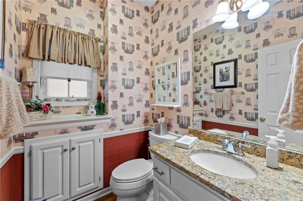 8000 W 154th Street Property Photo 15