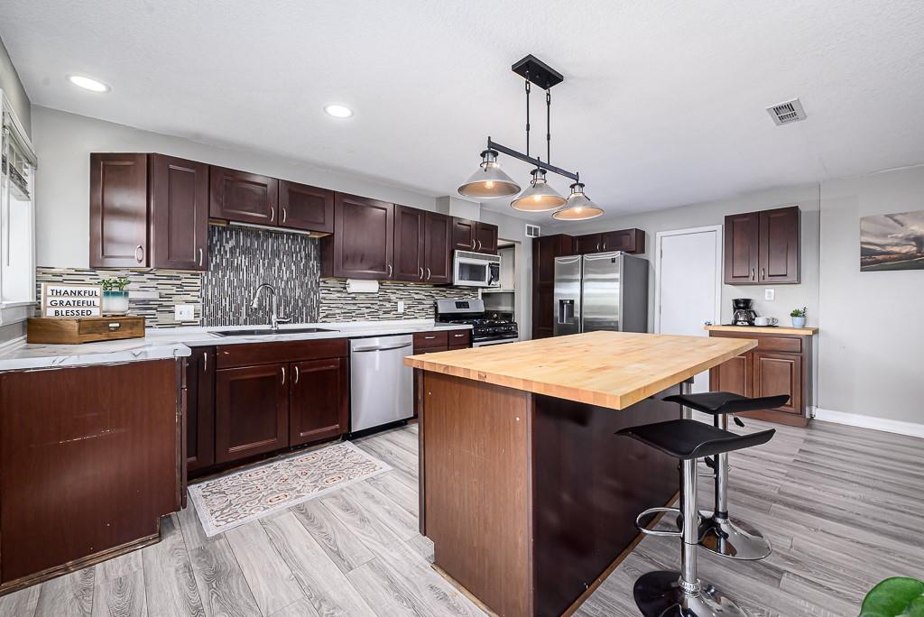 18357 228th Street Property Photo 8