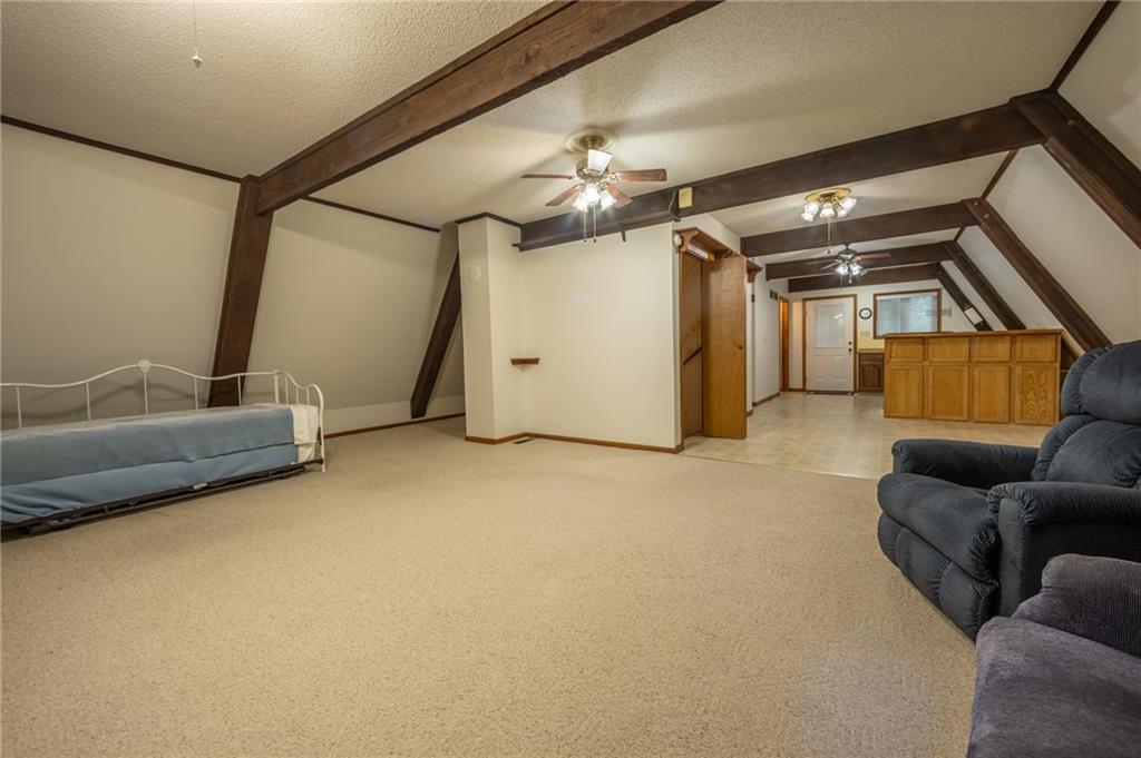 22953 Highway E Highway Property Photo 6