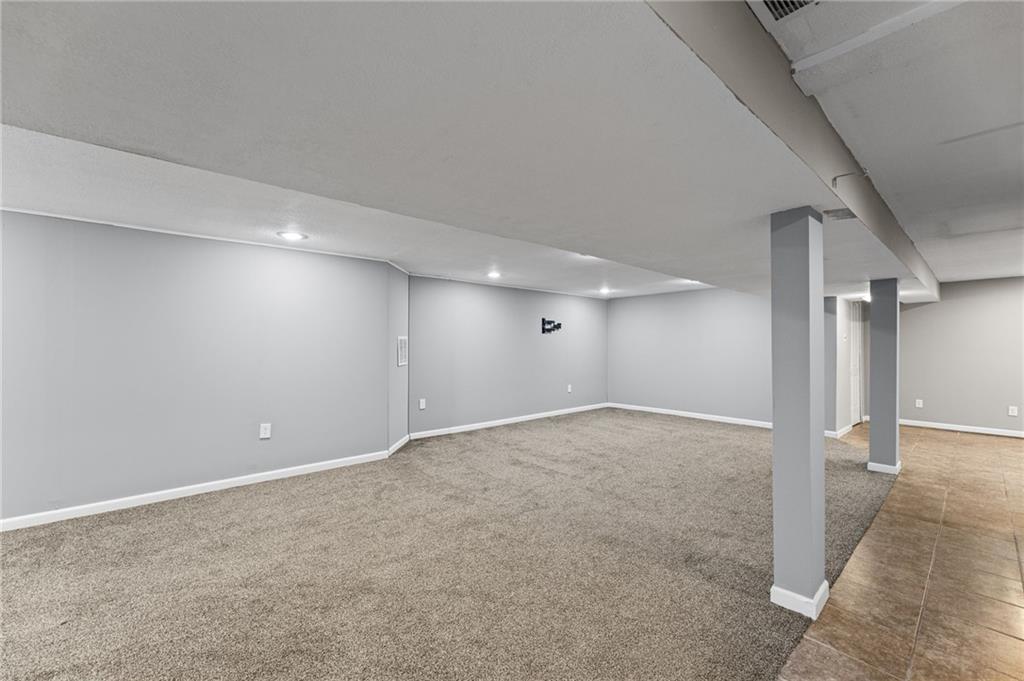 4611 Dover Street Property Photo 24