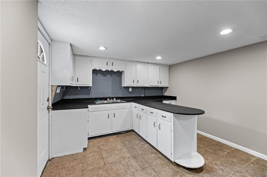 4611 Dover Street Property Photo 27