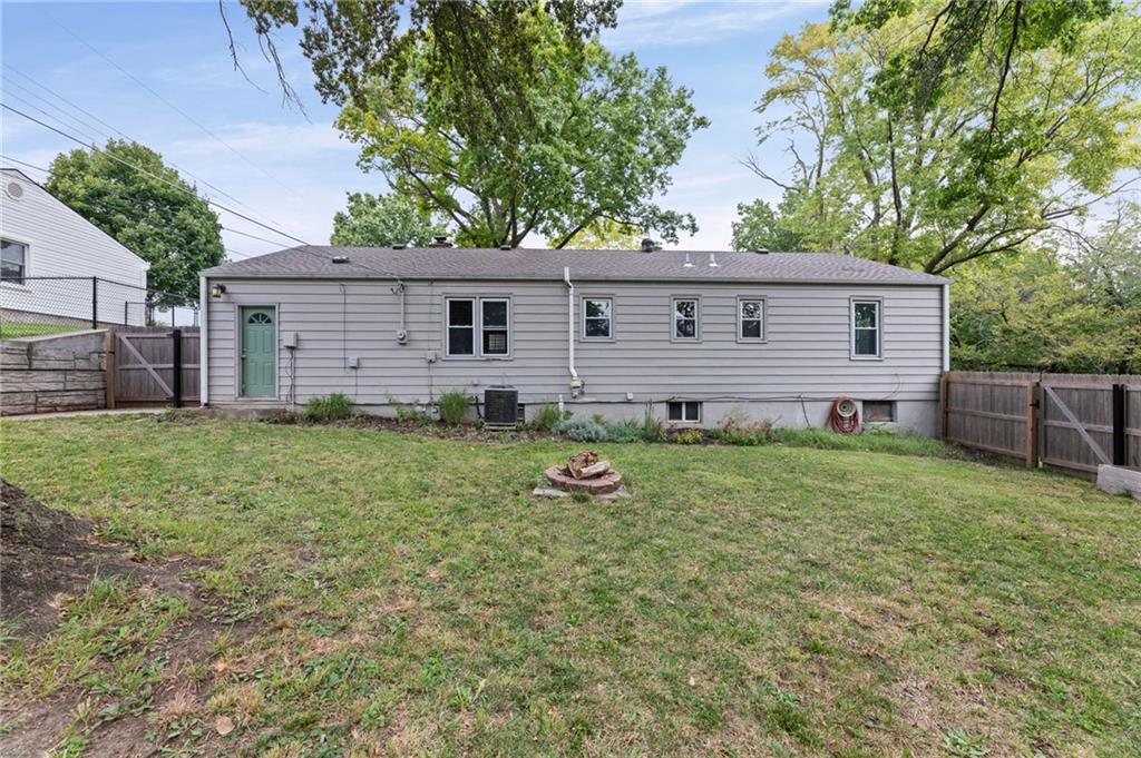 4611 Dover Street Property Photo 31