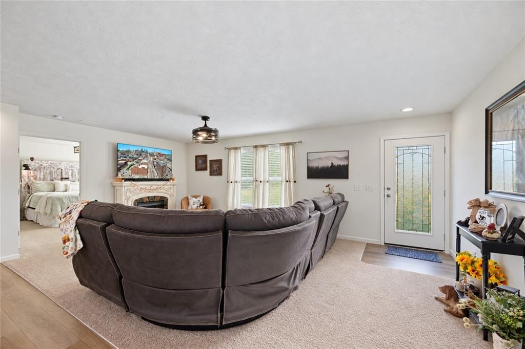 19173 W 367th Street Property Photo 16