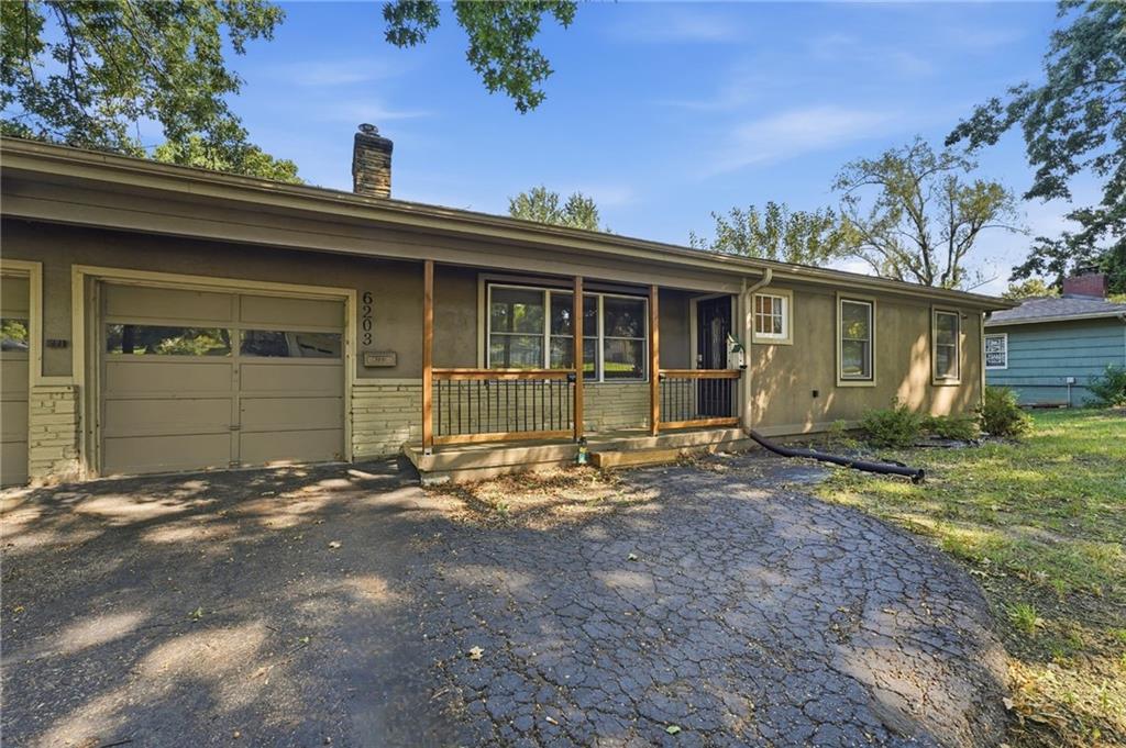 6203 Hedges Avenue Property Photo 3