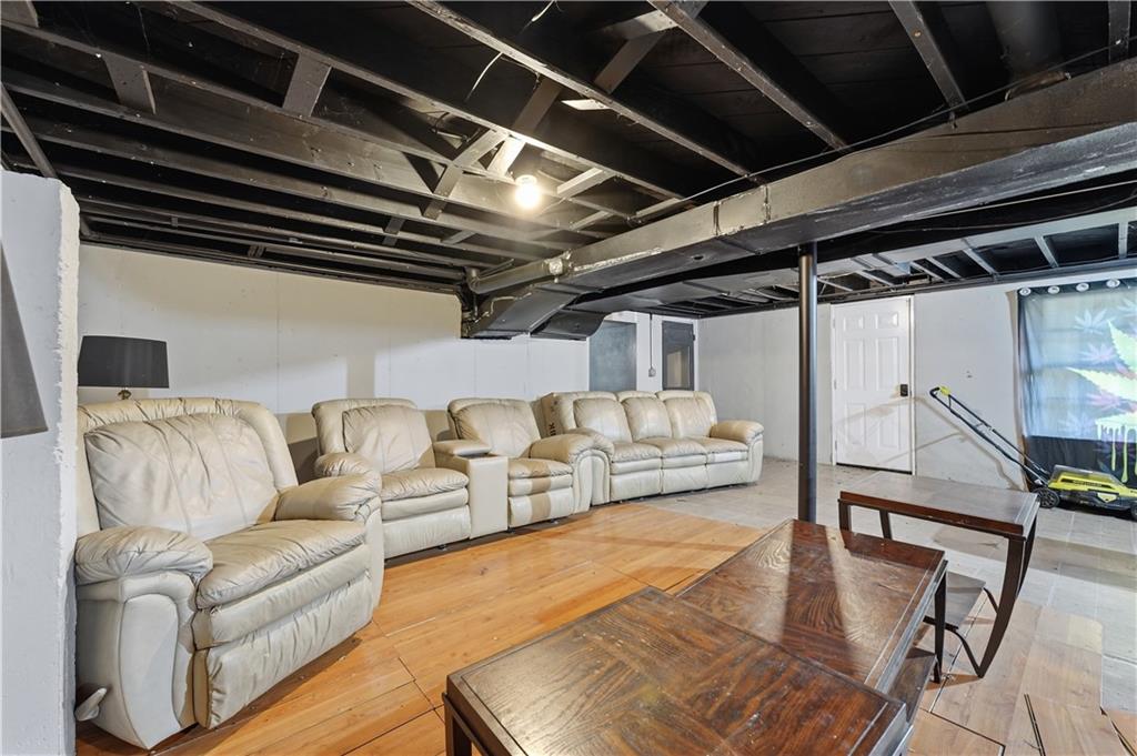6203 Hedges Avenue Property Photo 24