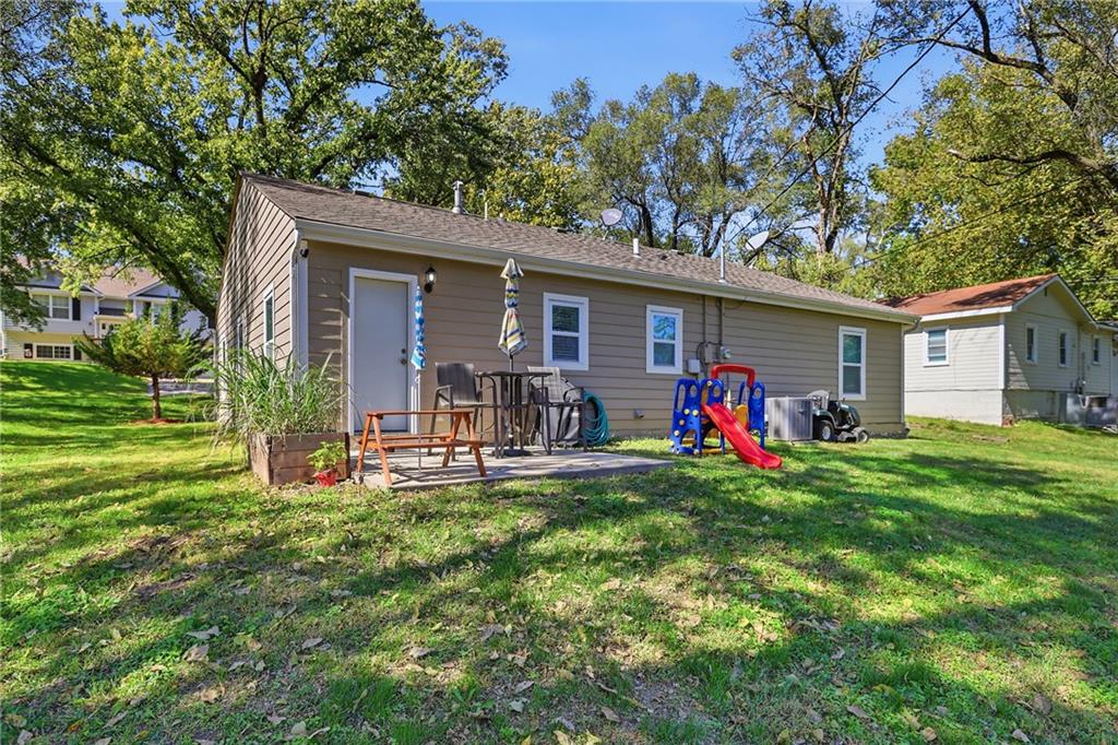 918 Pine Street Property Photo 33