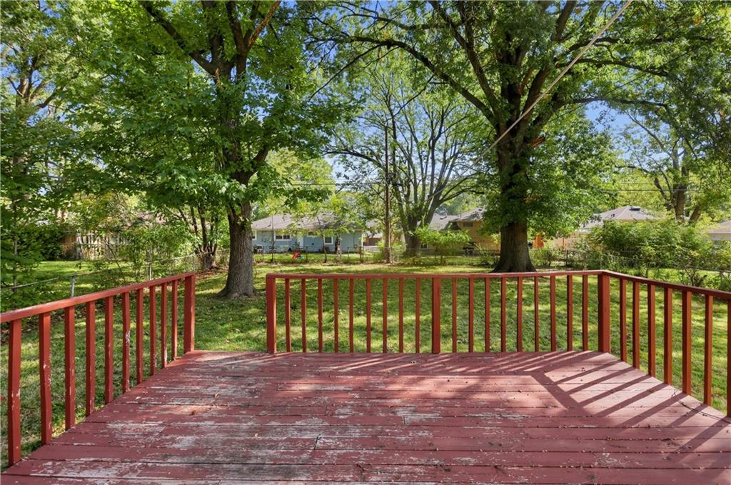 11727 Fremont Avenue Property Photo 25