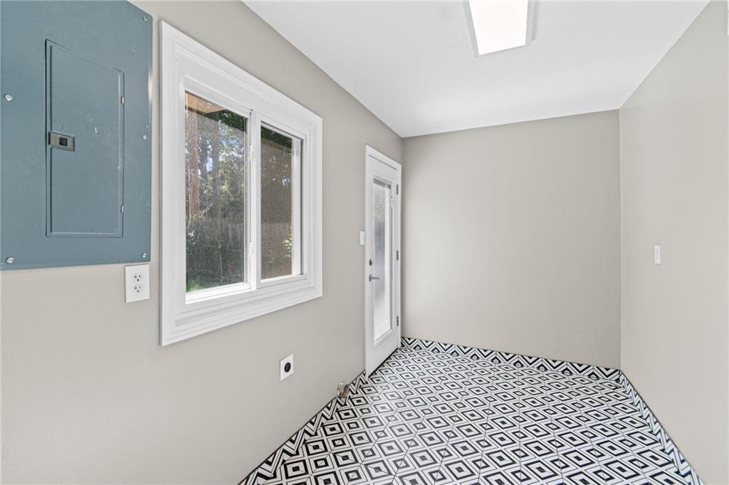 5719 W 81st Street Property Photo 14