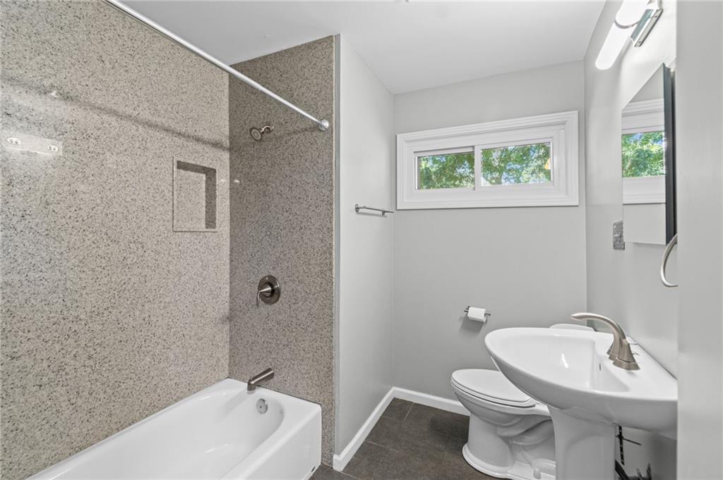5719 W 81st Street Property Photo 16