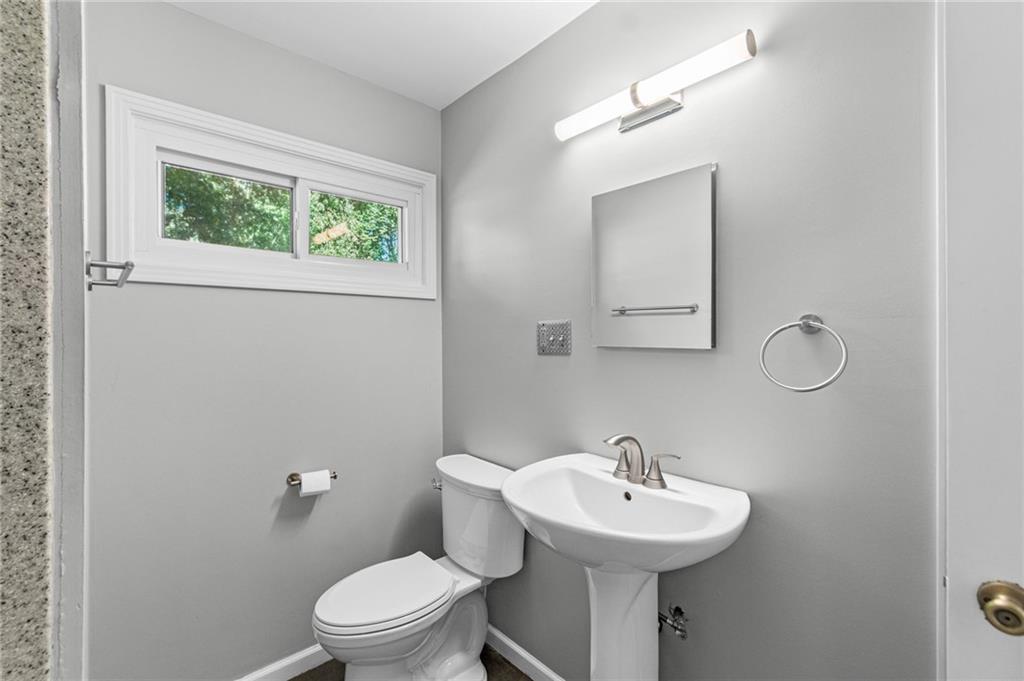 5719 W 81st Street Property Photo 17