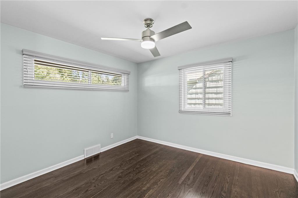 5719 W 81st Street Property Photo 18