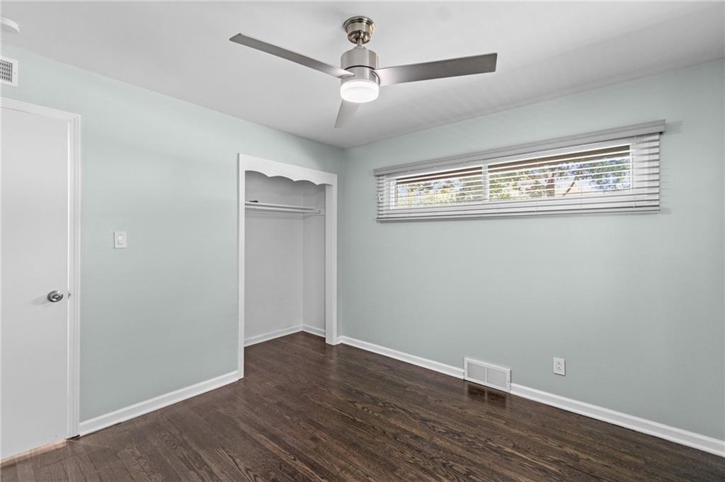 5719 W 81st Street Property Photo 20
