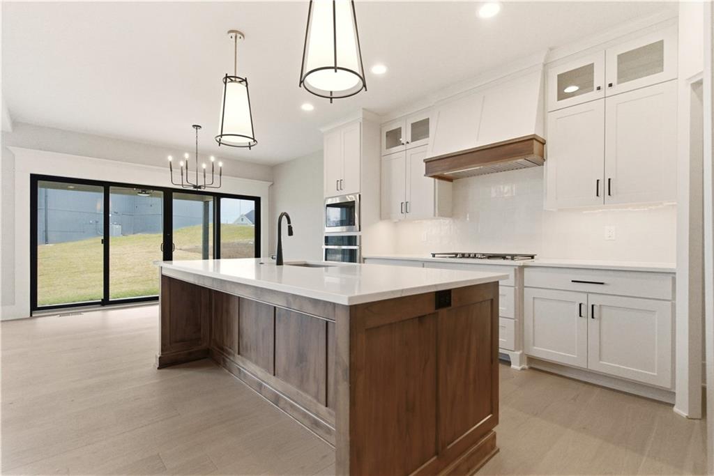 2531 Ne Woodland Oak Circle Property Photo 15