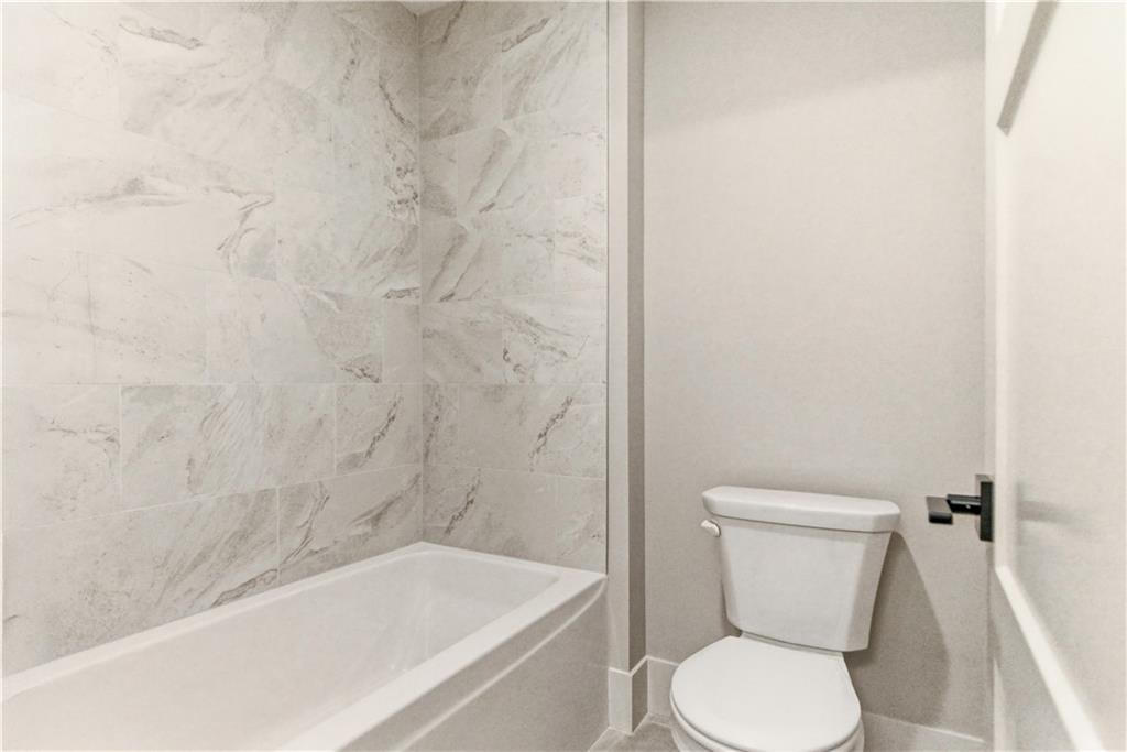 2531 Ne Woodland Oak Circle Property Photo 48