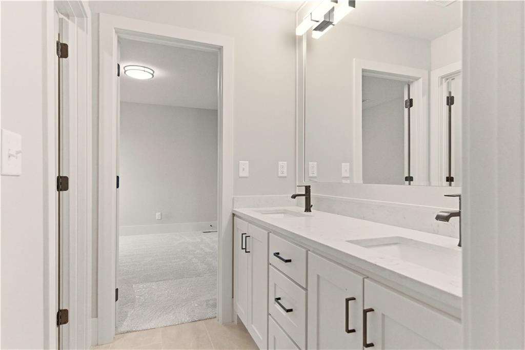 2531 Ne Woodland Oak Circle Property Photo 49