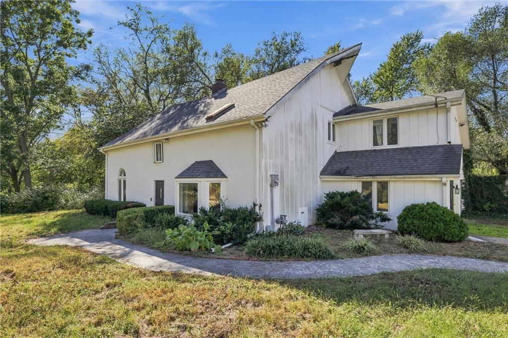 32701 E Pink Hill Road Property Photo 29