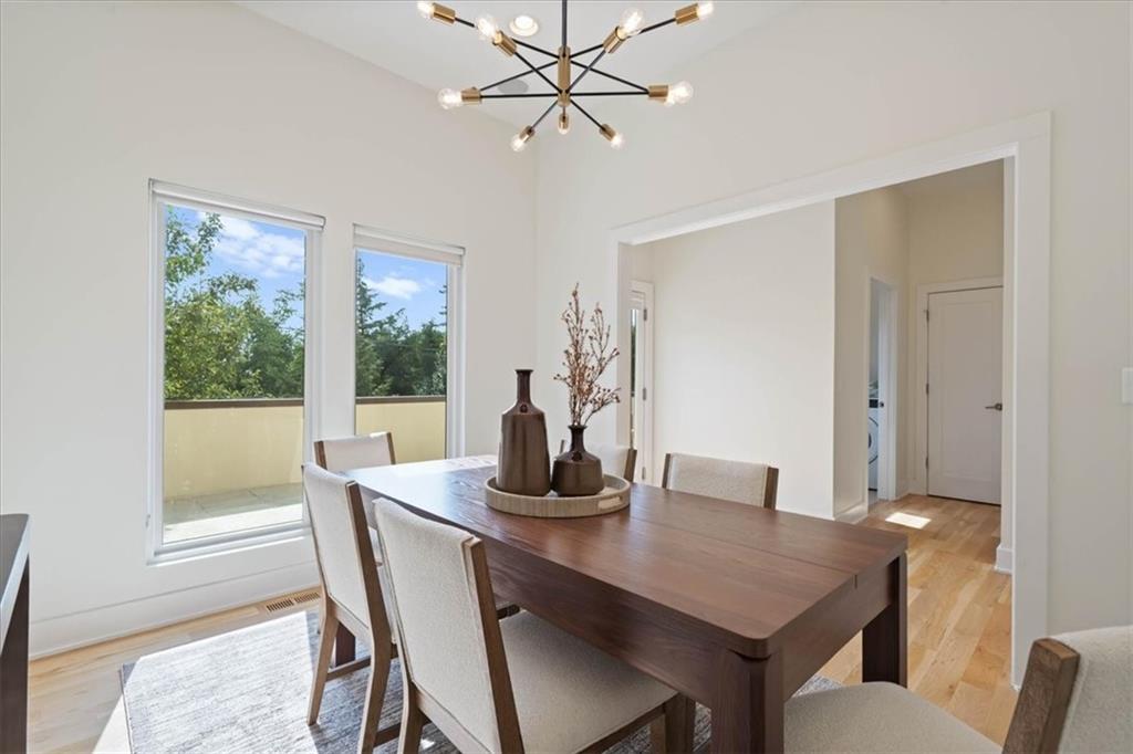 4727 Mercier Street Property Photo 18