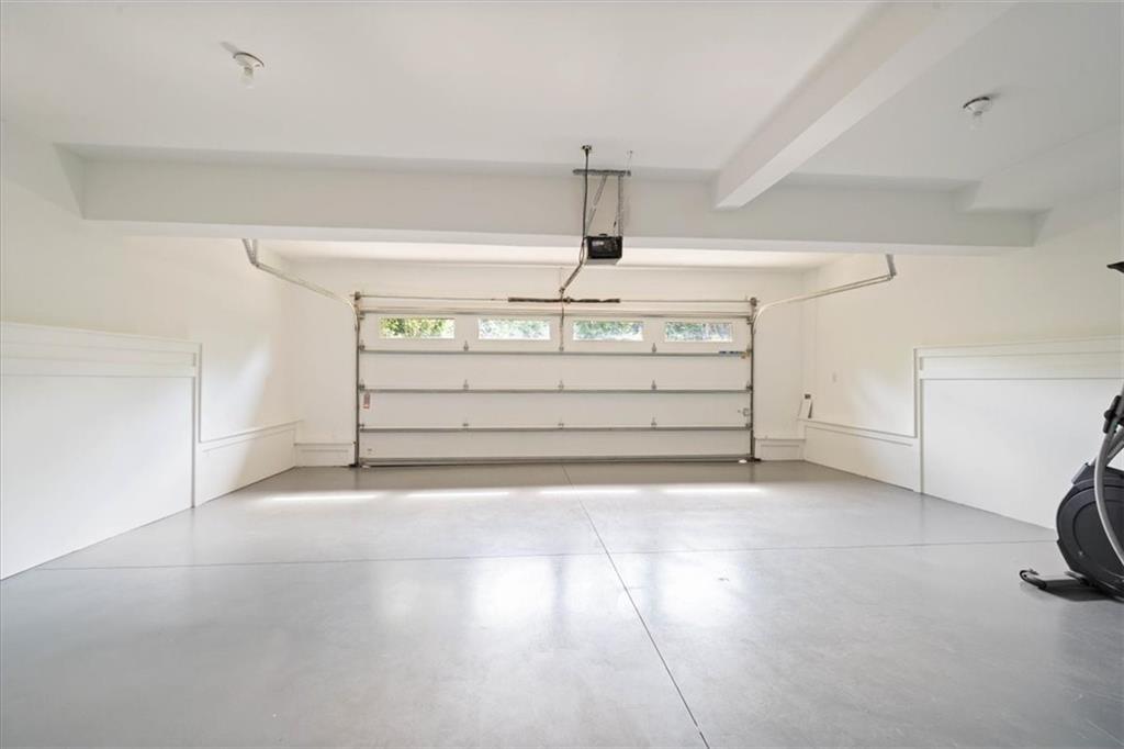 4727 Mercier Street Property Photo 37