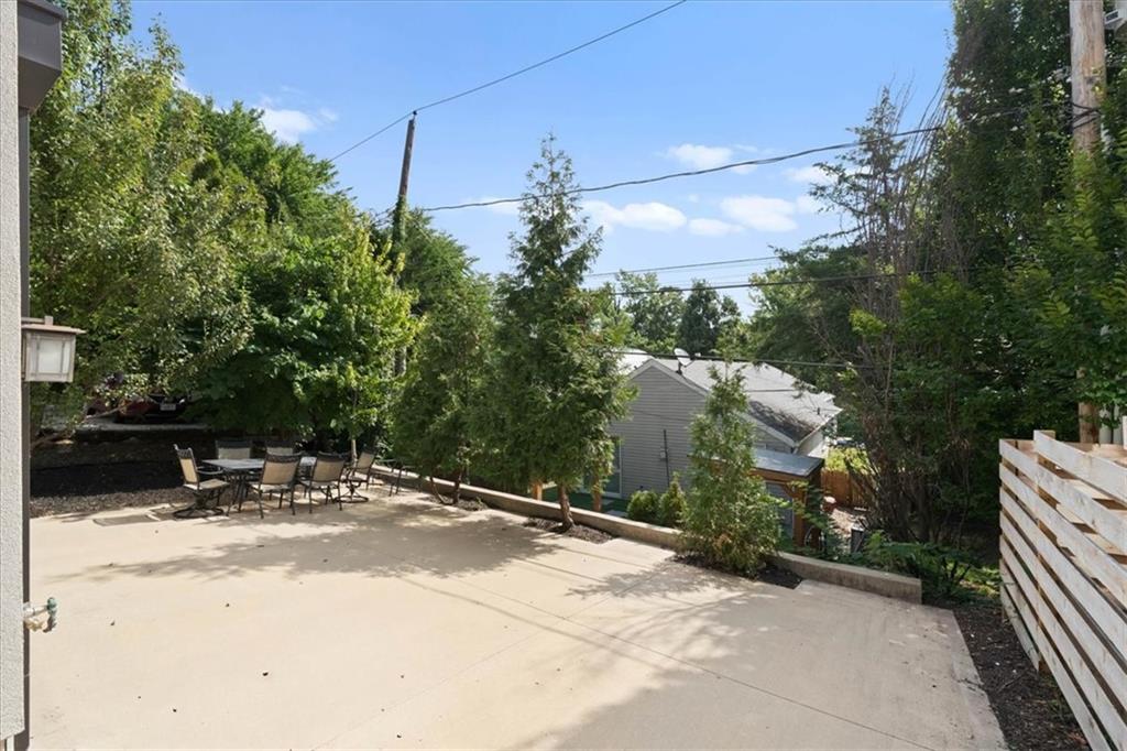 4727 Mercier Street Property Photo 40