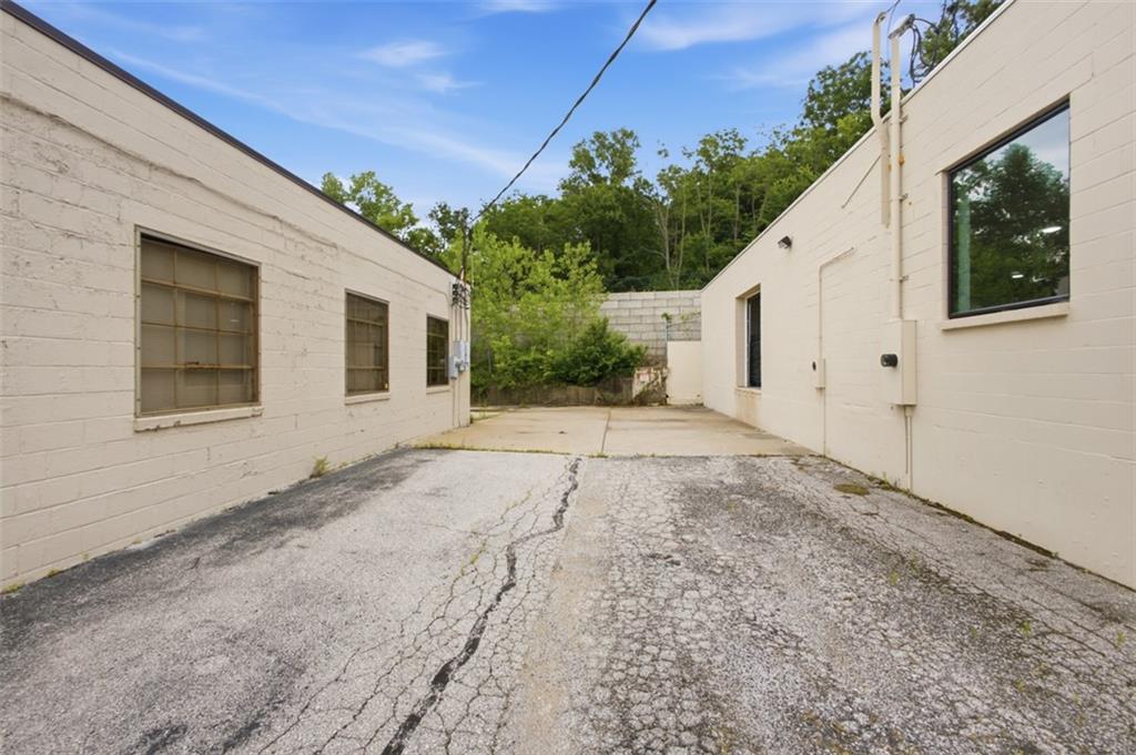 5629 Raytown Road Property Photo 23