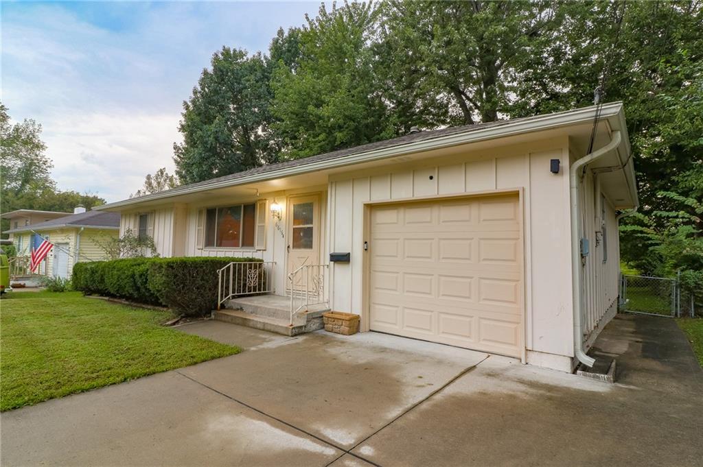6616 Hardy Avenue Property Photo 3