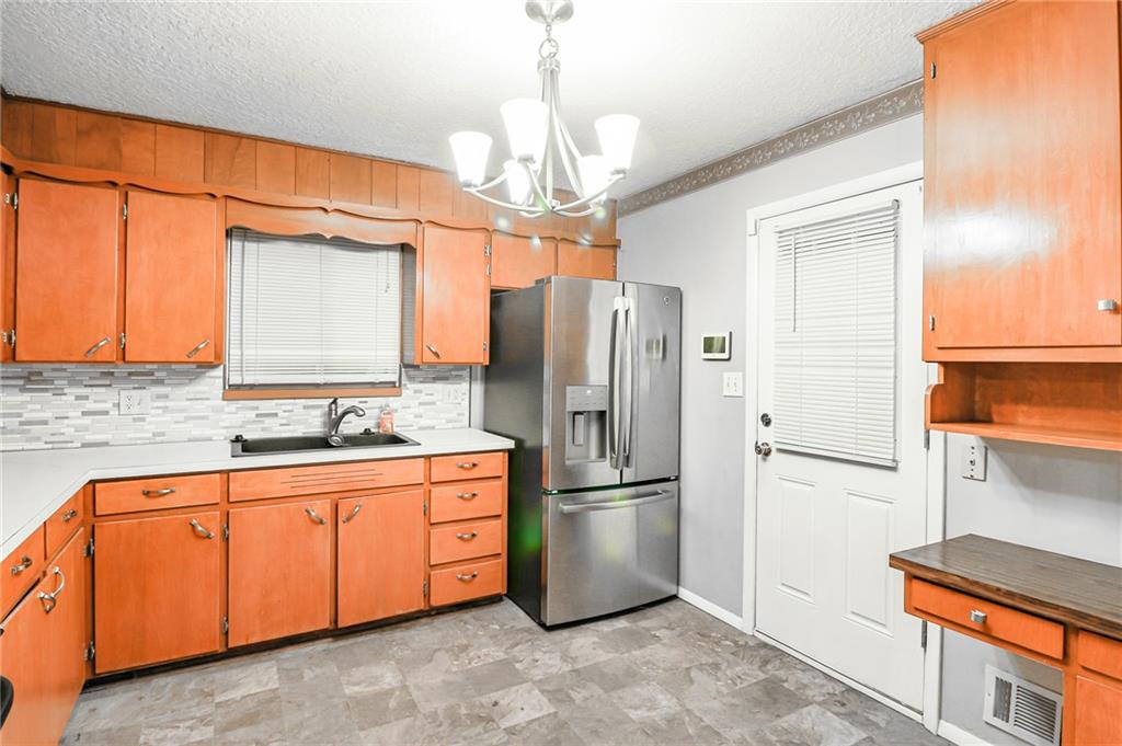 6616 Hardy Avenue Property Photo 6