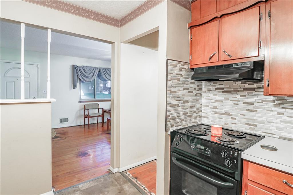 6616 Hardy Avenue Property Photo 9