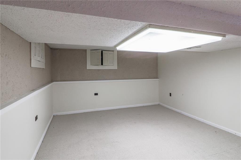 6616 Hardy Avenue Property Photo 24