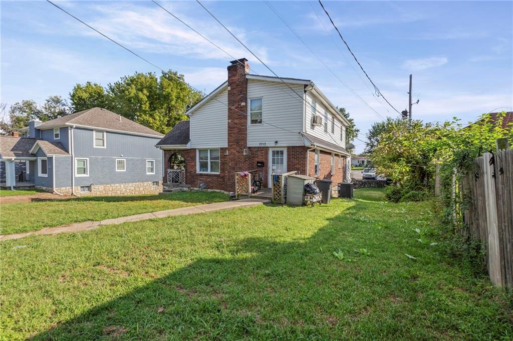 3713 Wood Avenue Property Photo 2