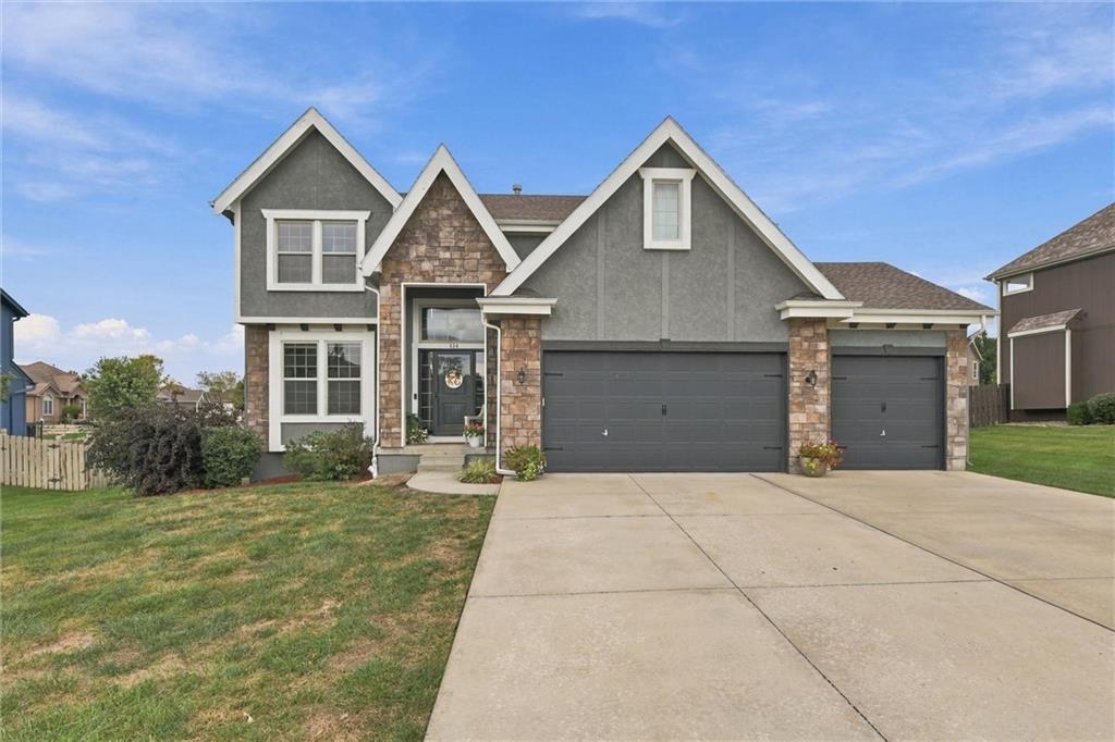 114 S Eastglen Drive Property Photo 1
