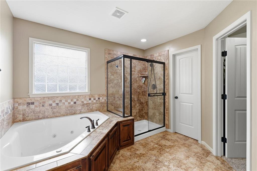 114 S Eastglen Drive Property Photo 24