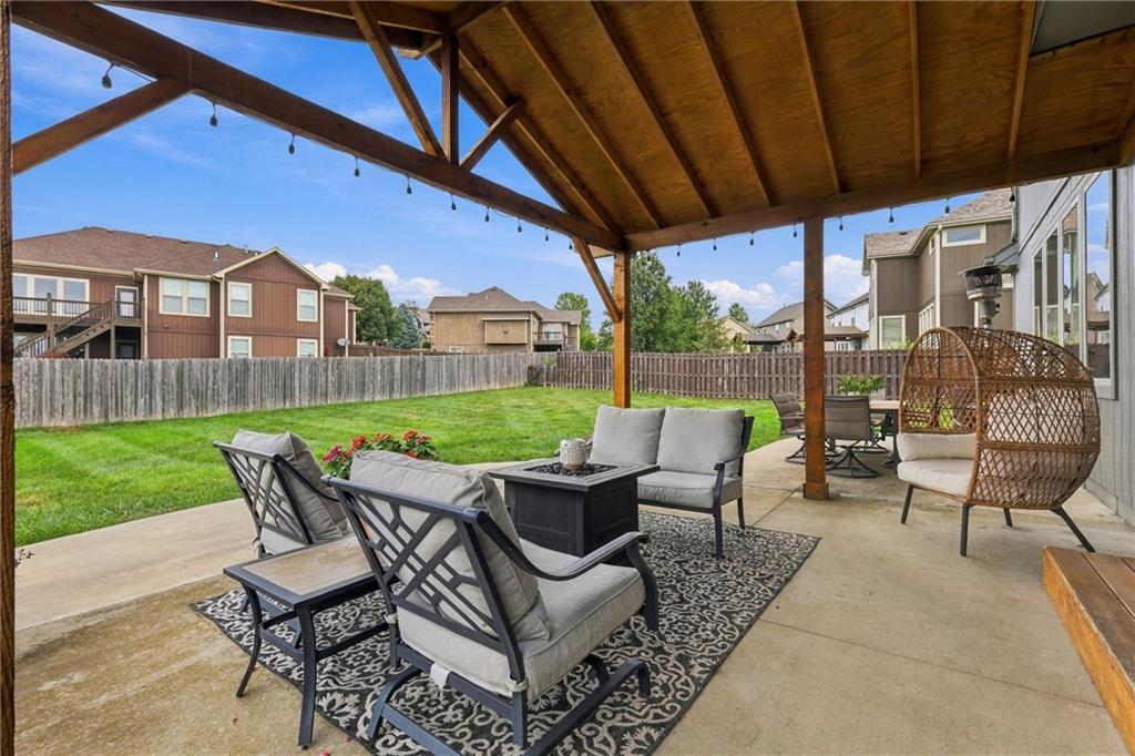 114 S Eastglen Drive Property Photo 37