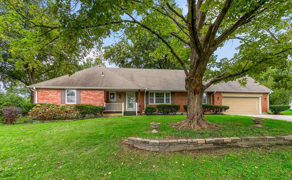12107 Oak Ridge Road Property Photo 1