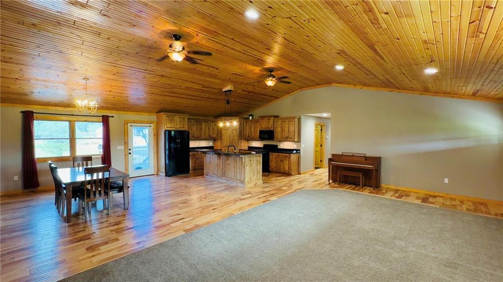 123 N 3 Highway Property Photo 14