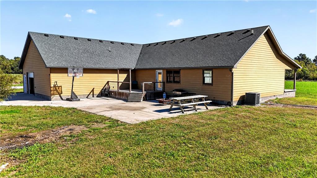 123 N 3 Highway Property Photo 31