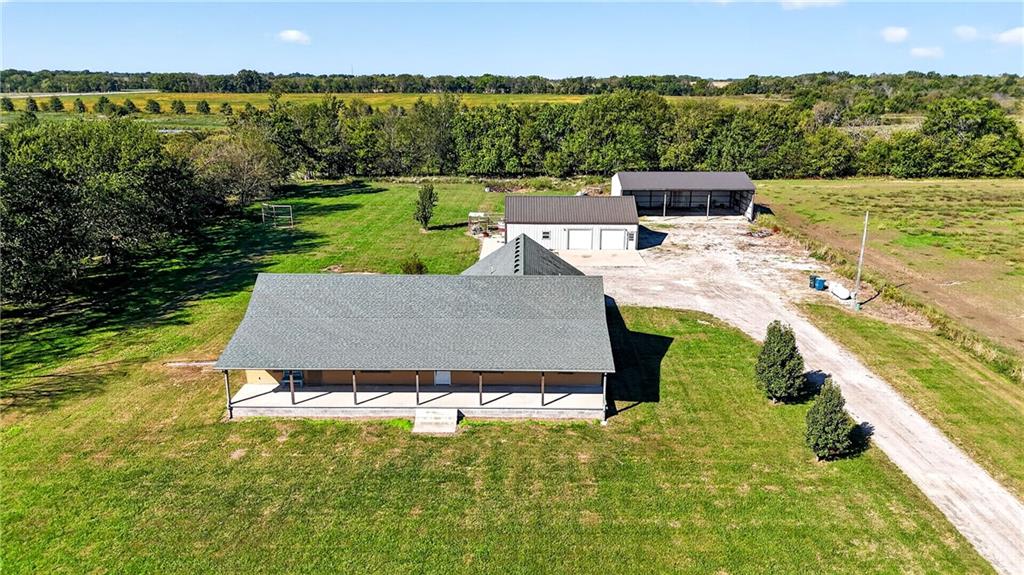 123 N 3 Highway Property Photo 35