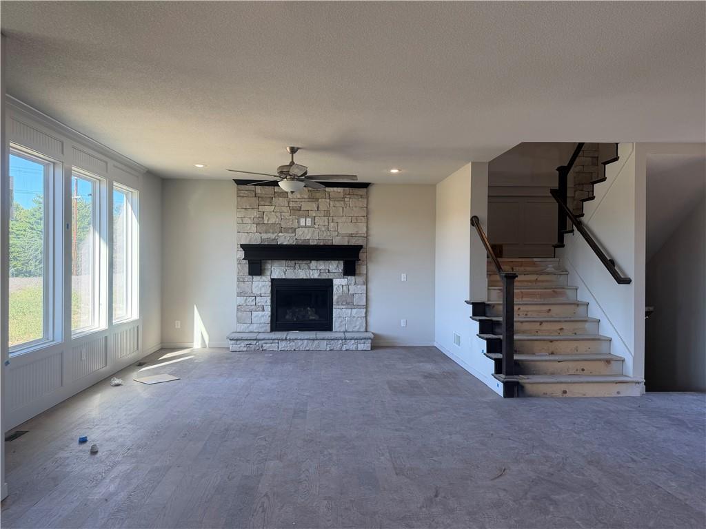 11426 S Emerald Street Property Photo 4