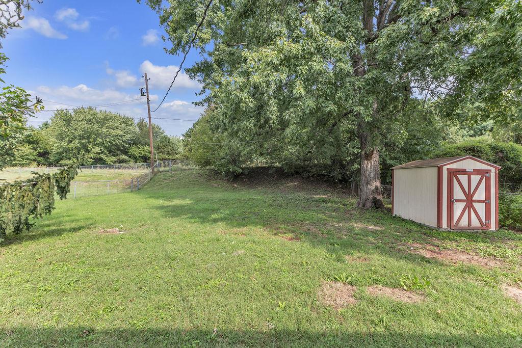 3211 Mark Twain Drive Property Photo 27