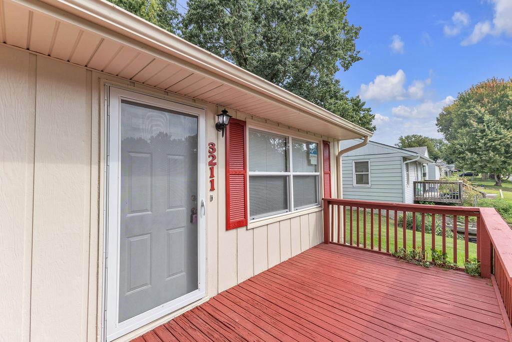 3211 Mark Twain Drive Property Photo 30